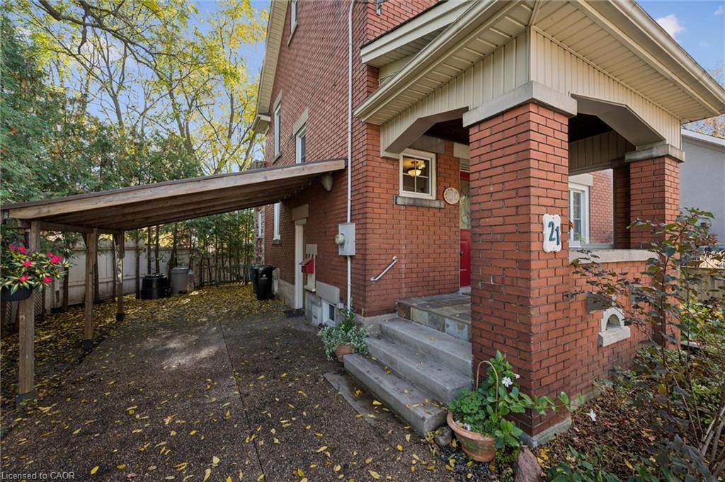 21 Braun Street Property Photo 5