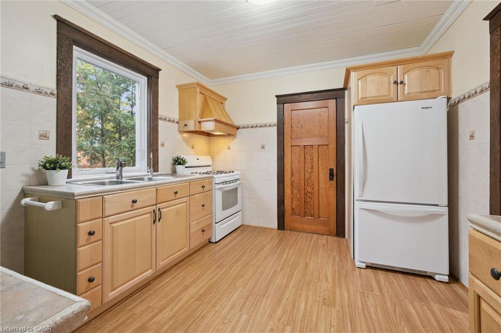 21 Braun Street Property Photo 17