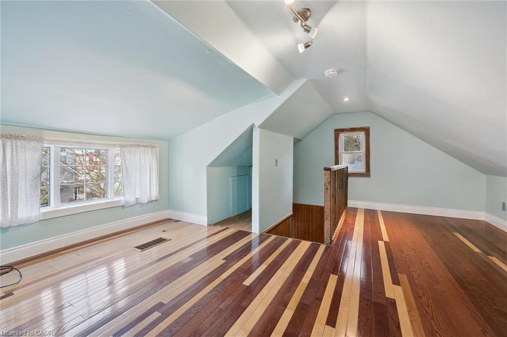 21 Braun Street Property Photo 31