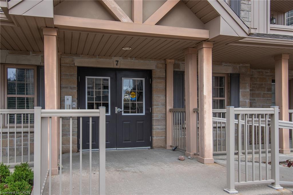 7h-1460 Highland Road W Property Photo 3