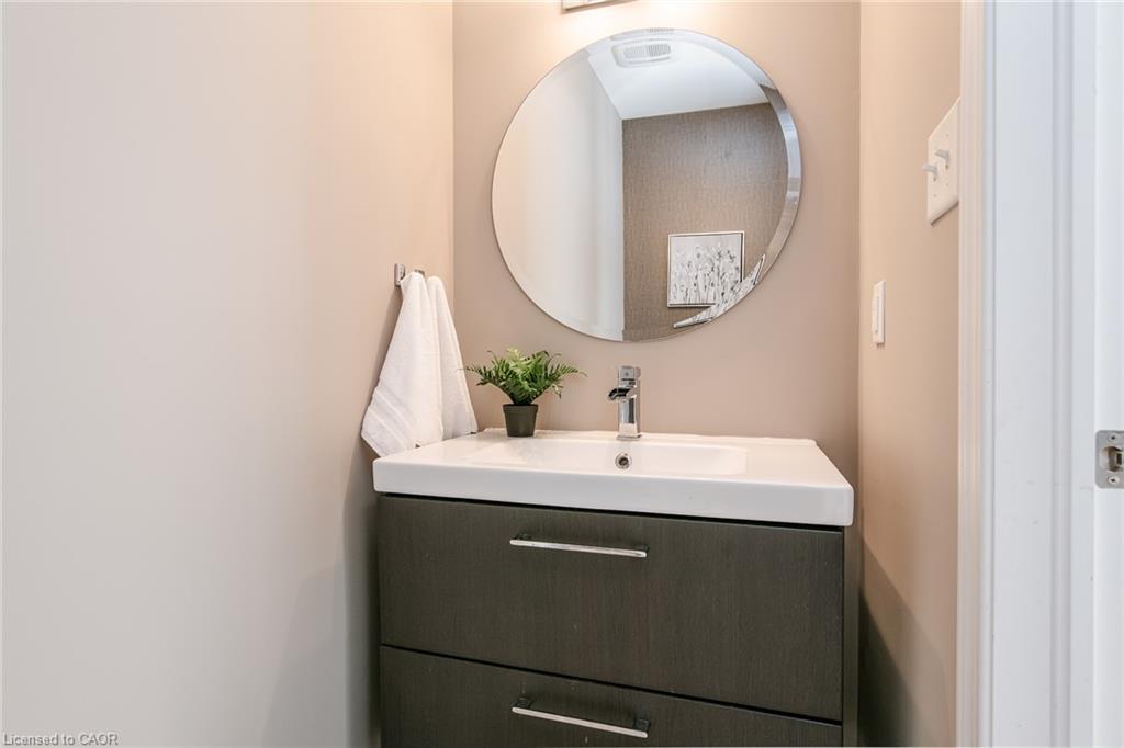 7h-1460 Highland Road W Property Photo 18