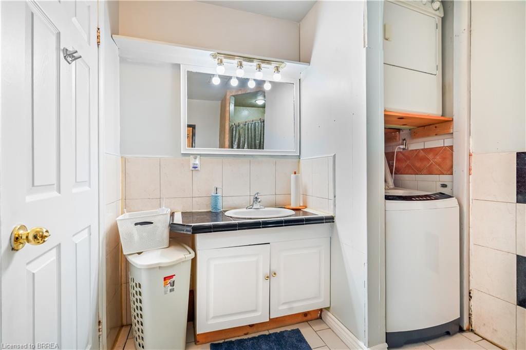 142 Marlborough Street Property Photo 24