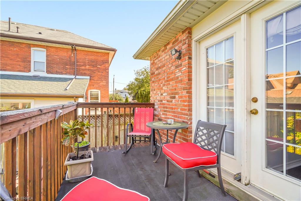 142 Marlborough Street Property Photo 33