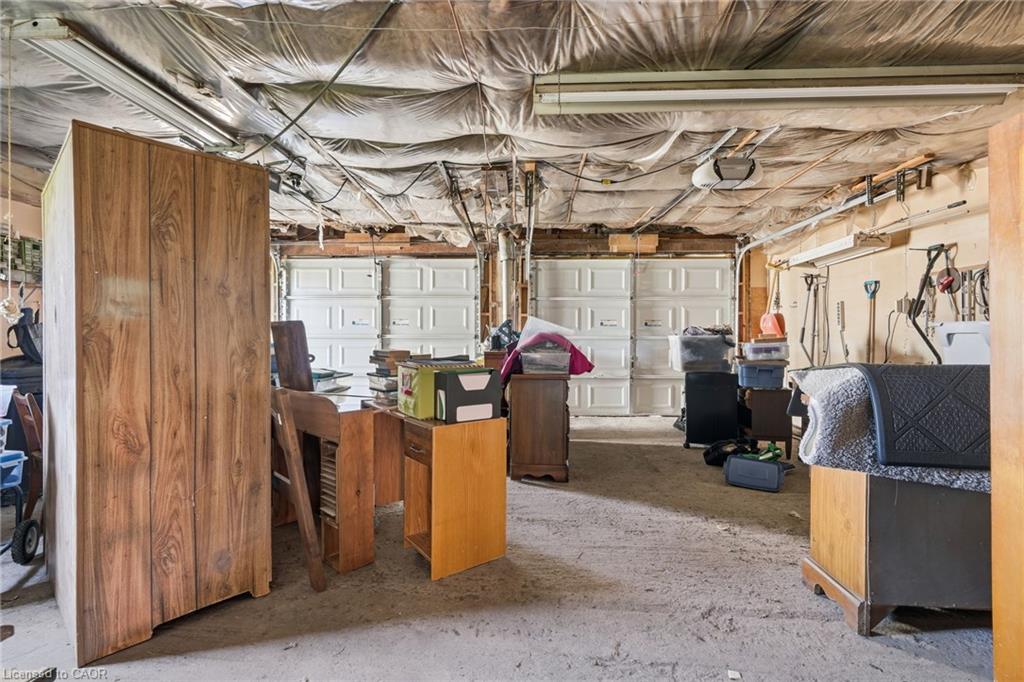 9943 Ort Road Property Photo 13