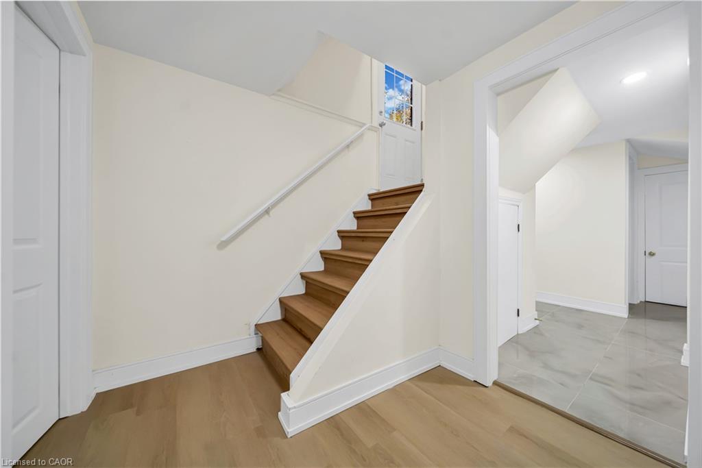 61 Keewatin Street S Property Photo 32