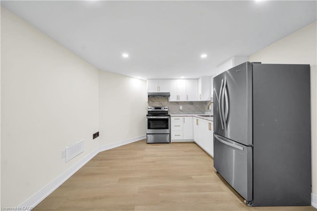 61 Keewatin Street S Property Photo 35