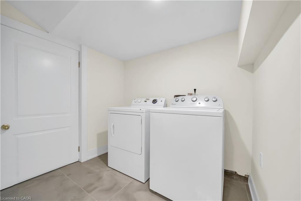 61 Keewatin Street S Property Photo 39