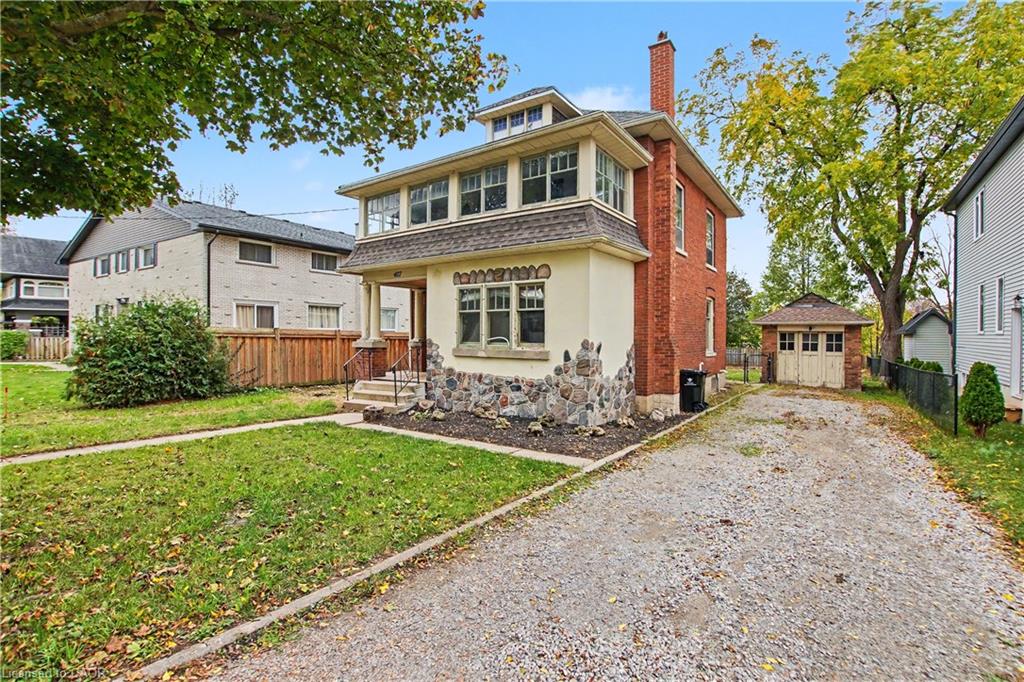 437 Garden Street Property Photo 2