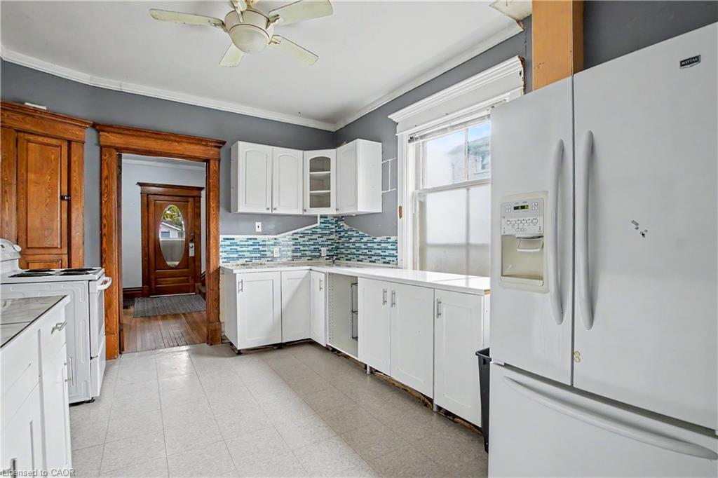 437 Garden Street Property Photo 8