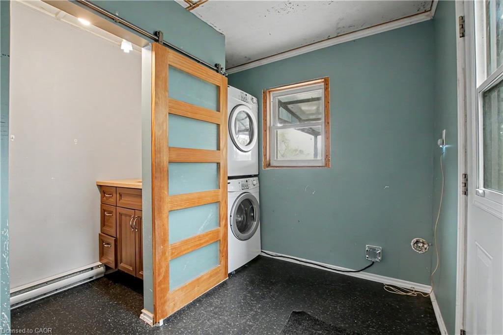 437 Garden Street Property Photo 10
