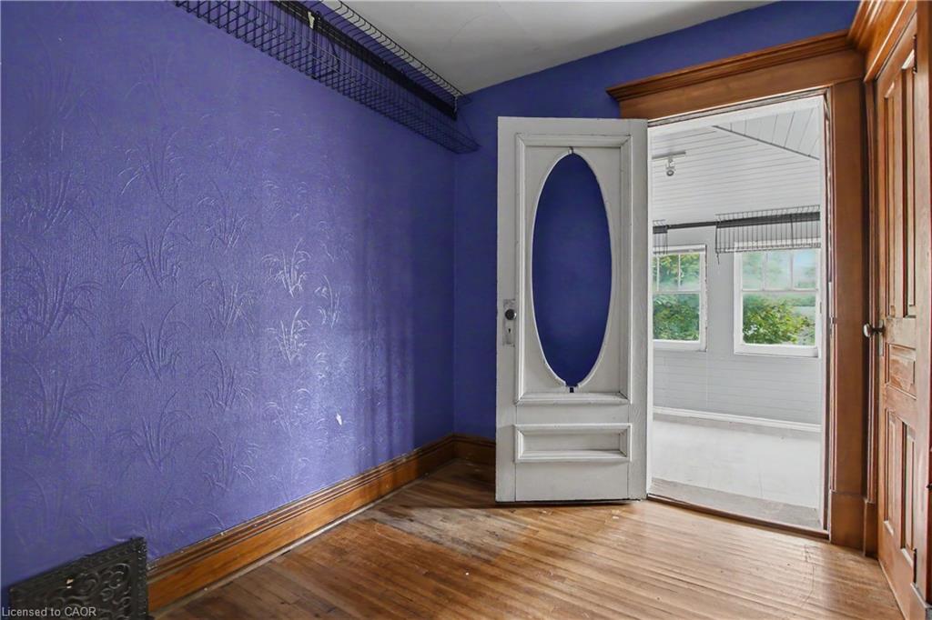 437 Garden Street Property Photo 16