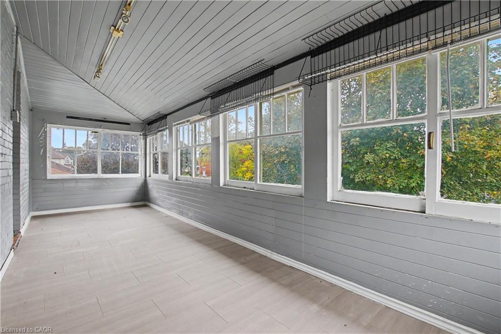 437 Garden Street Property Photo 17