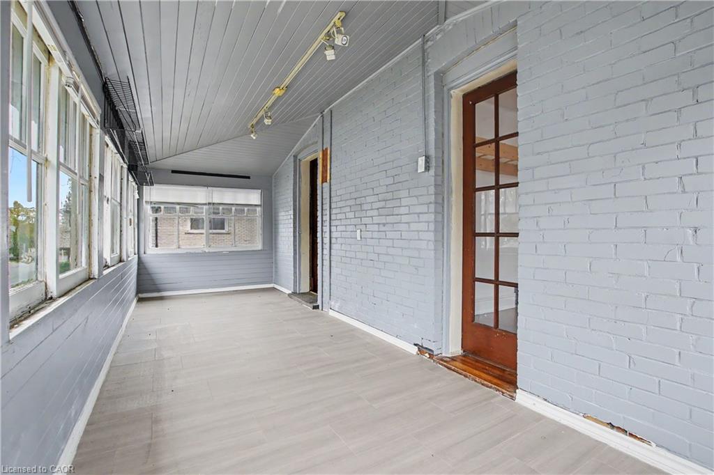 437 Garden Street Property Photo 18