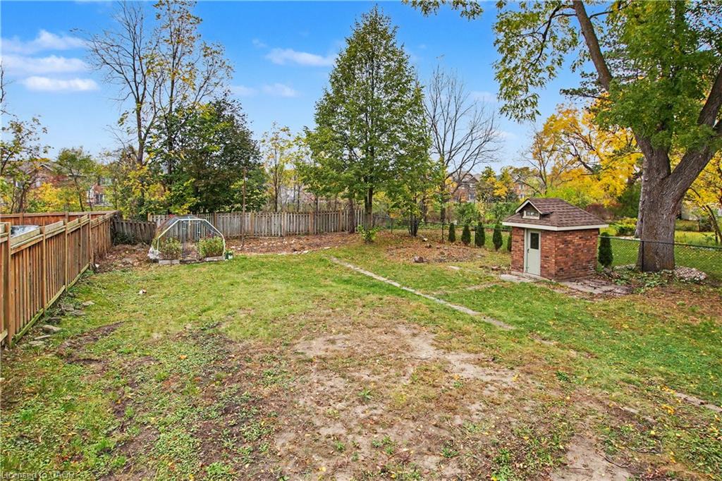 437 Garden Street Property Photo 22
