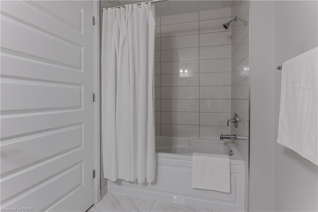 112-460 Gordon Krantz Avenue Property Photo 19