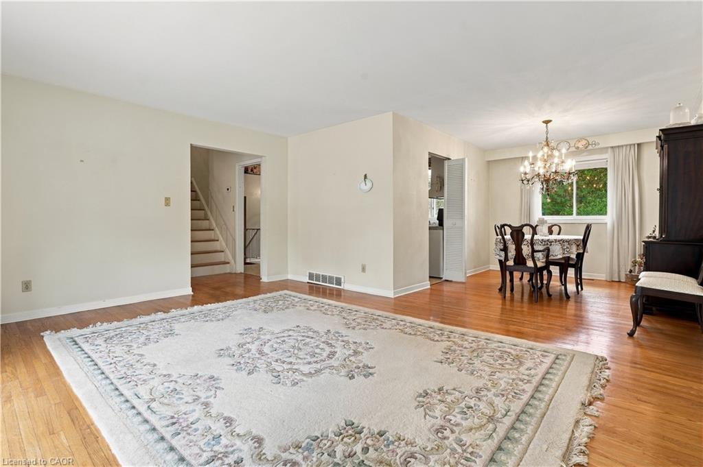 688 Cherrywood Drive Property Photo 8