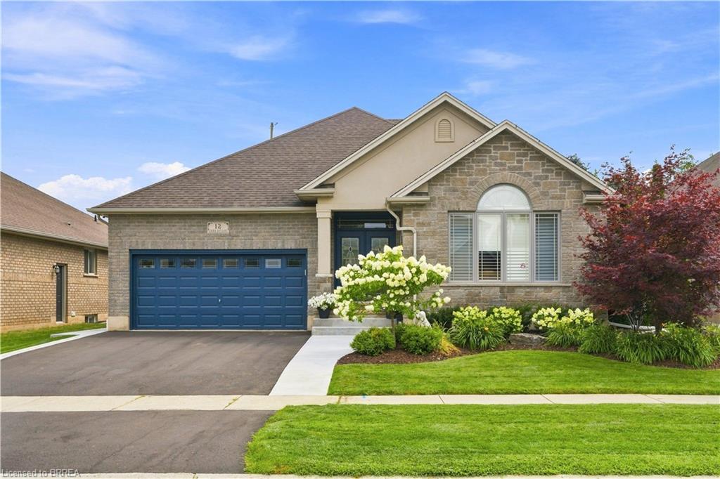12 Laurie Ann Lane Property Photo 1