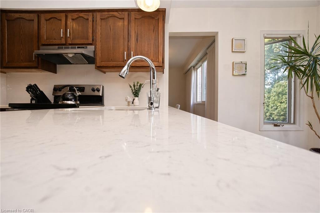 488 Heather Hill Place Property Photo 20