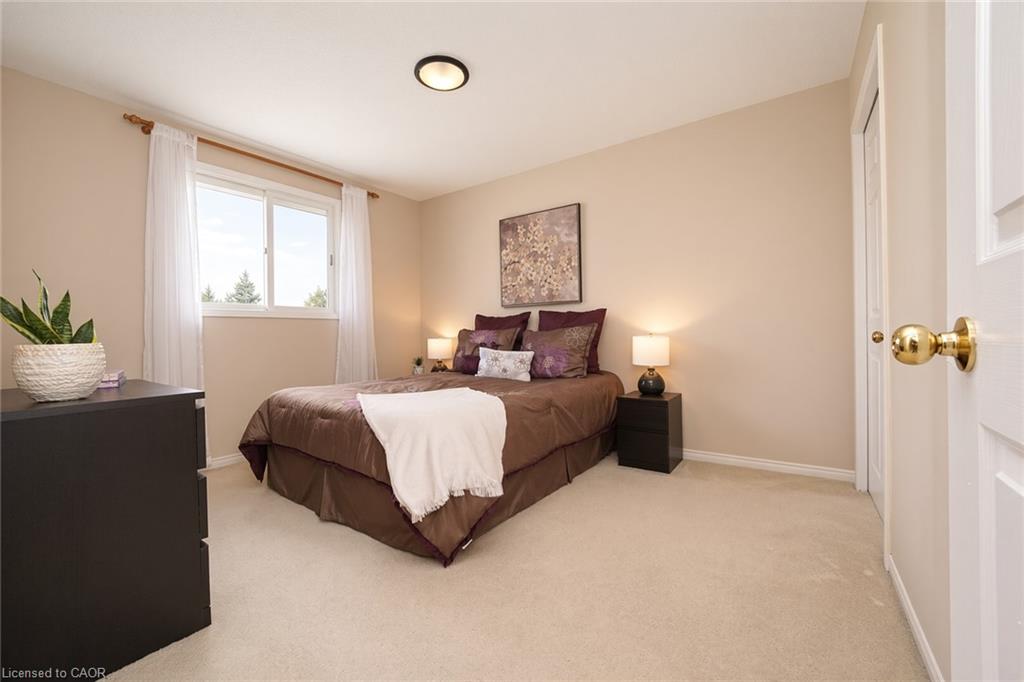 488 Heather Hill Place Property Photo 32