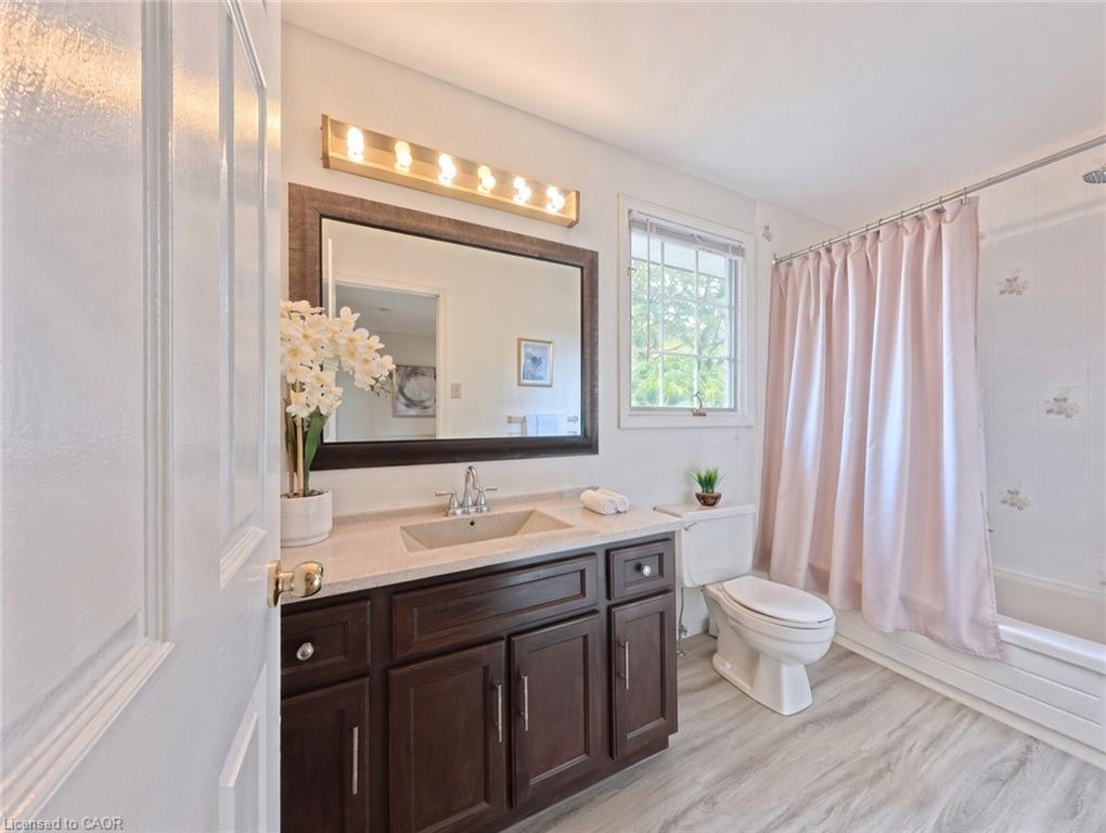 488 Heather Hill Place Property Photo 33