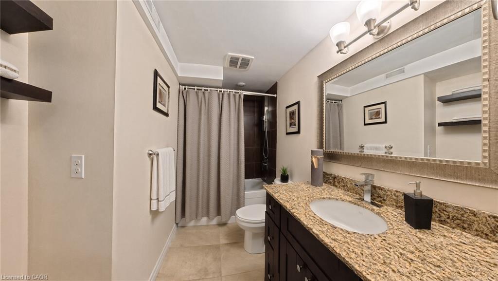 488 Heather Hill Place Property Photo 40