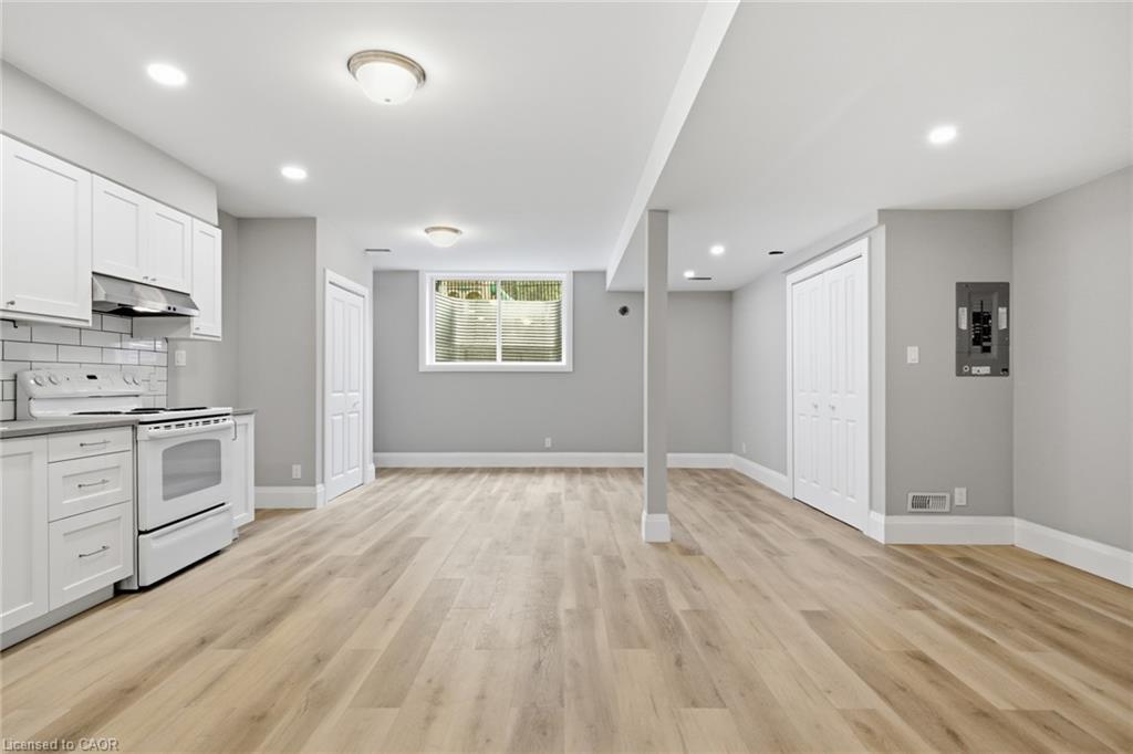 296 St Ann Avenue Property Photo 8