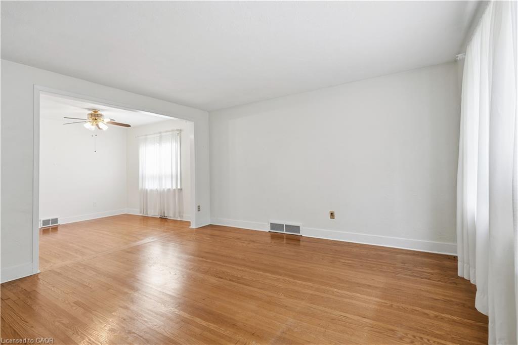 7112 Dunn Street Property Photo 8