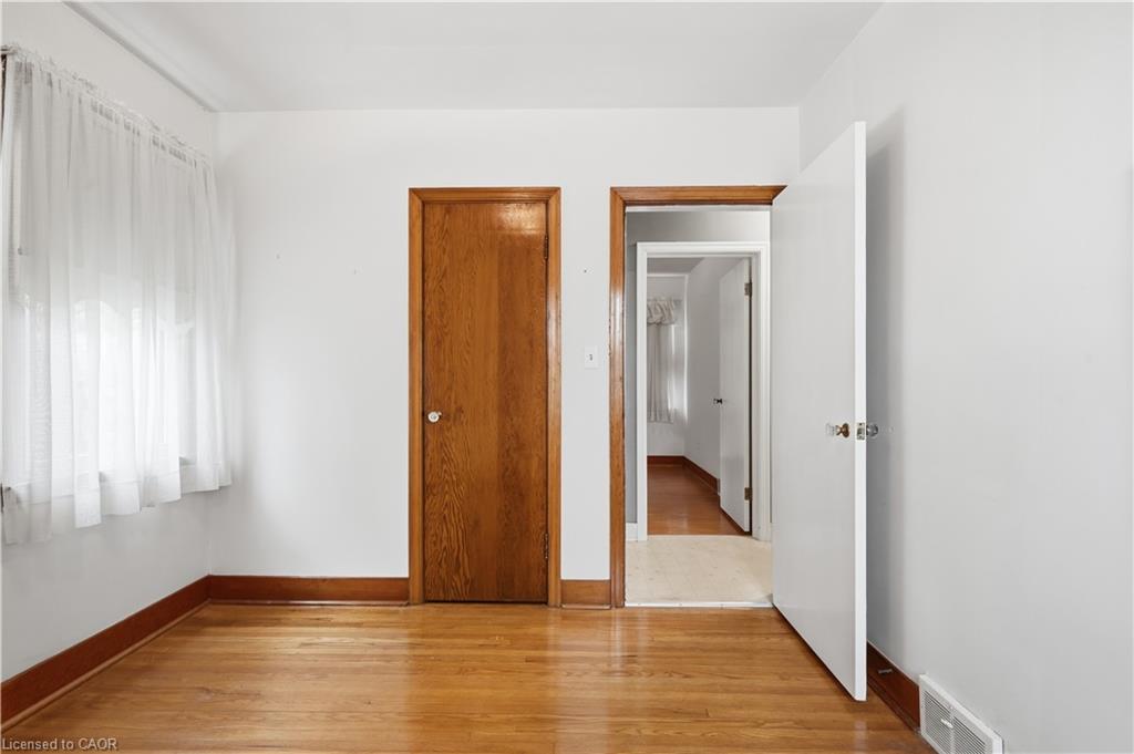 7112 Dunn Street Property Photo 16