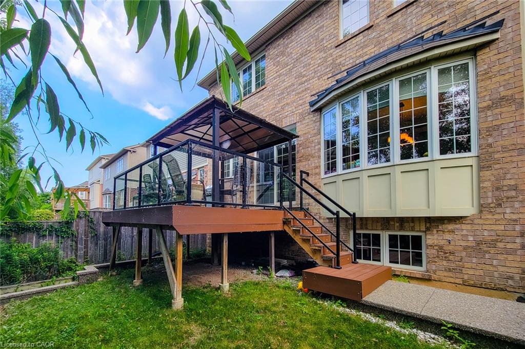 128 Montreal Circle Property Photo 4