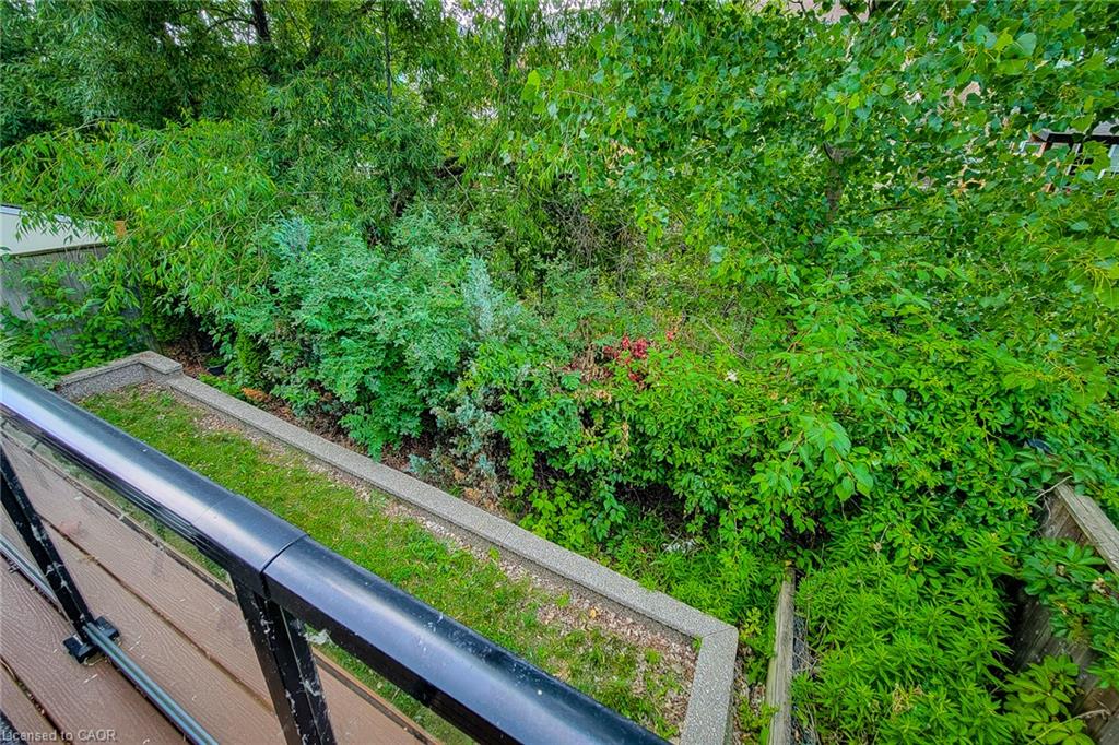 128 Montreal Circle Property Photo 8
