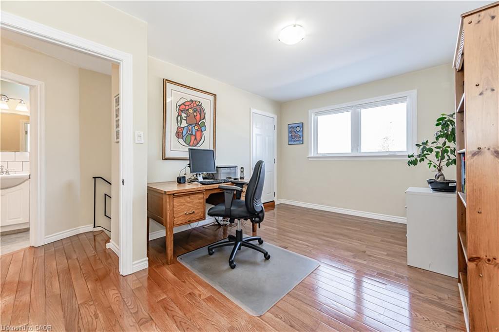 15 Greenbrook Drive Property Photo 19