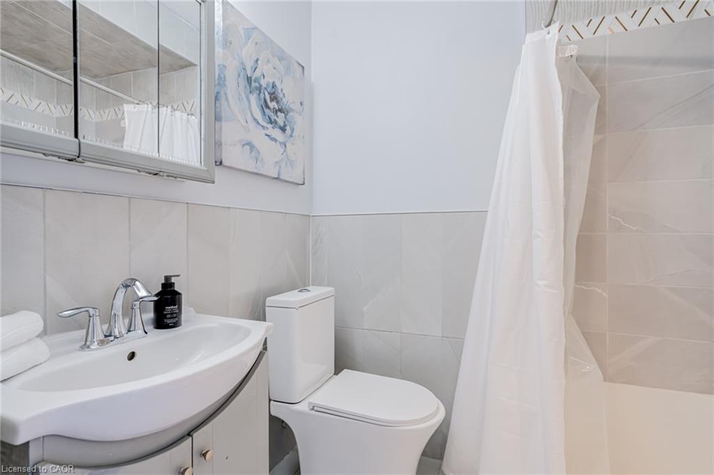 127 Barnesdale Avenue N Property Photo 19