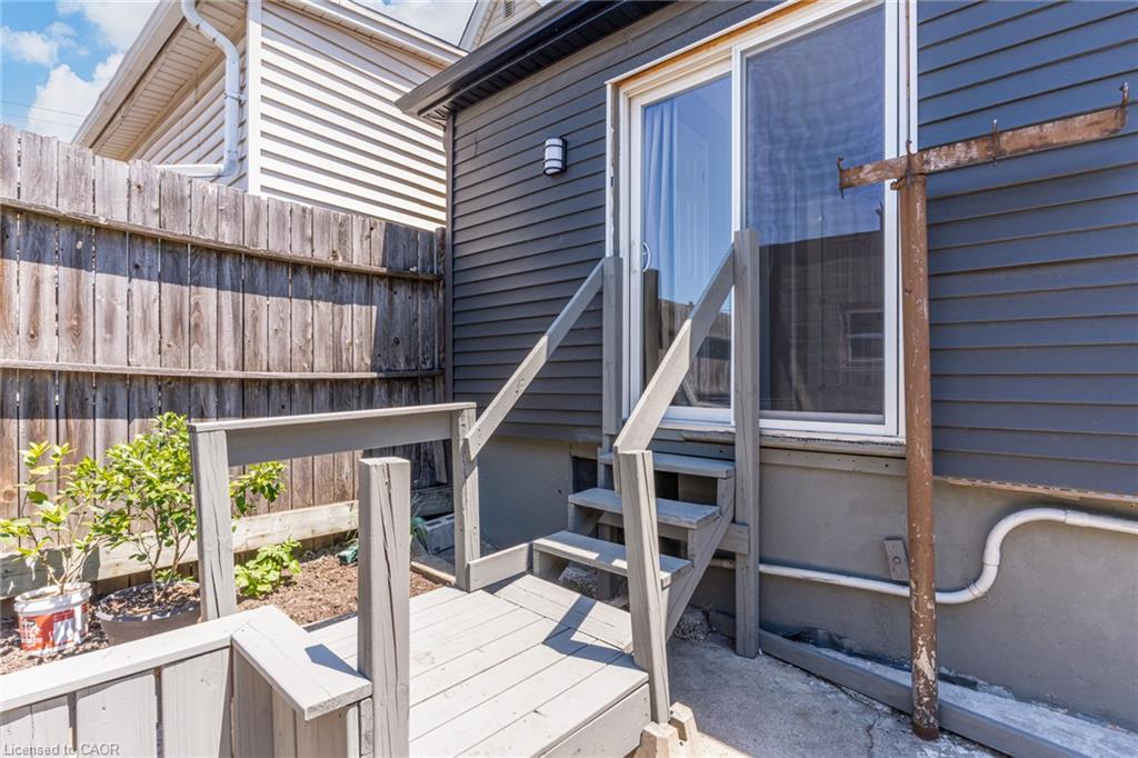 127 Barnesdale Avenue N Property Photo 36