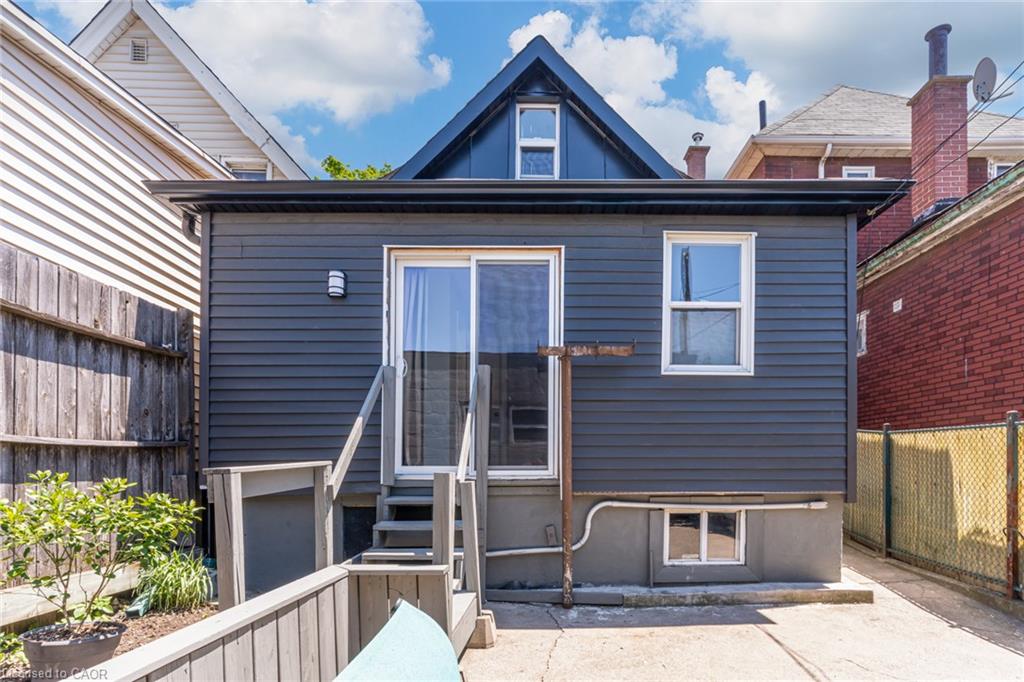 127 Barnesdale Avenue N Property Photo 38