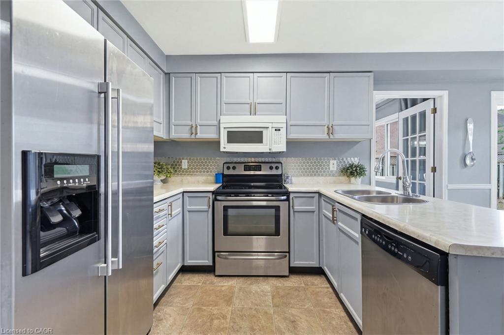 18 Rowntree Drive Property Photo 10