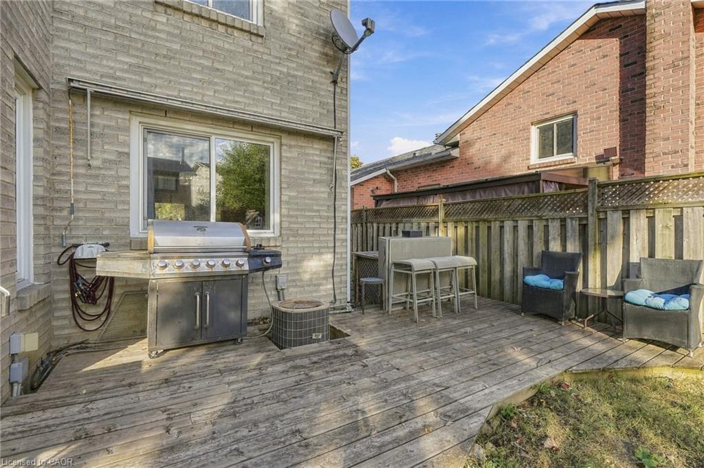 18 Rowntree Drive Property Photo 41