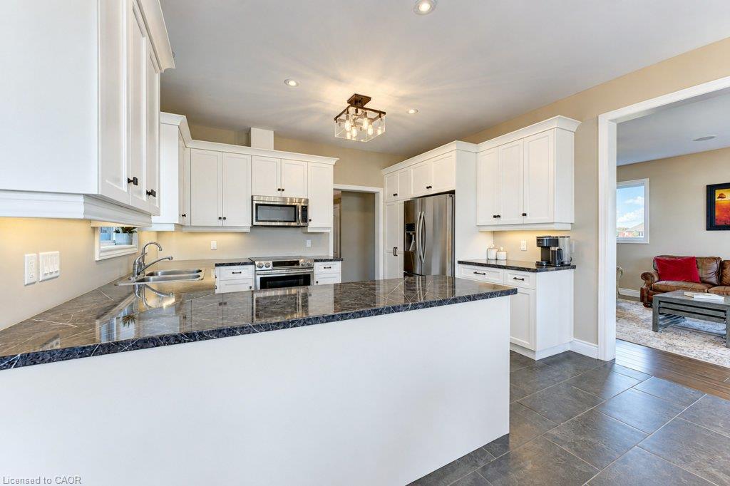 524 Sundew Drive Property Photo 13