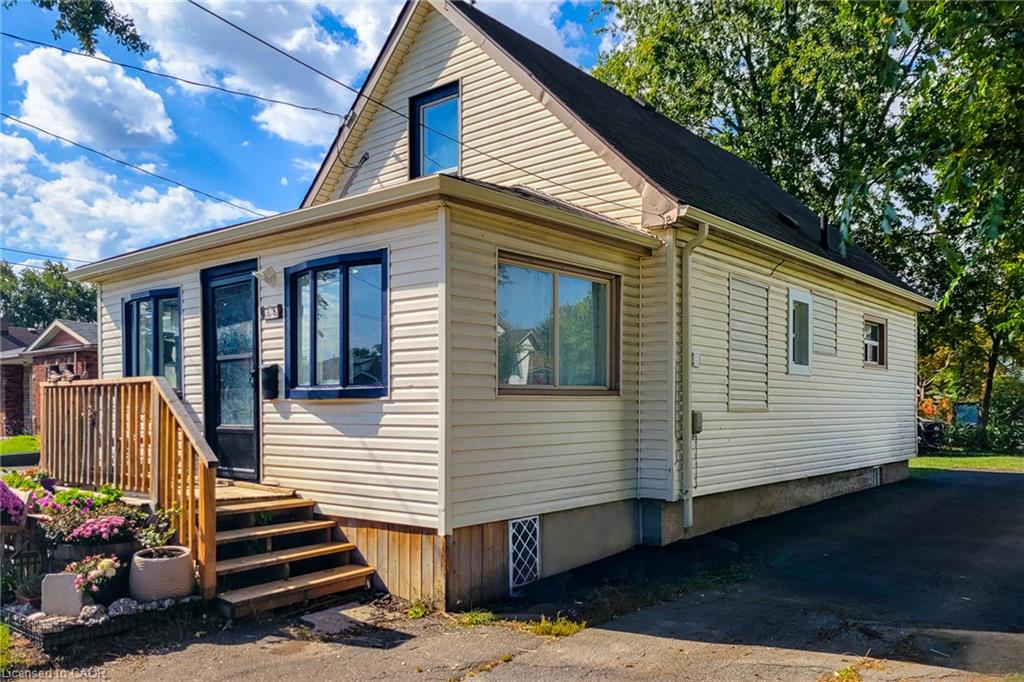 38 Clifford Avenue Property Photo 4