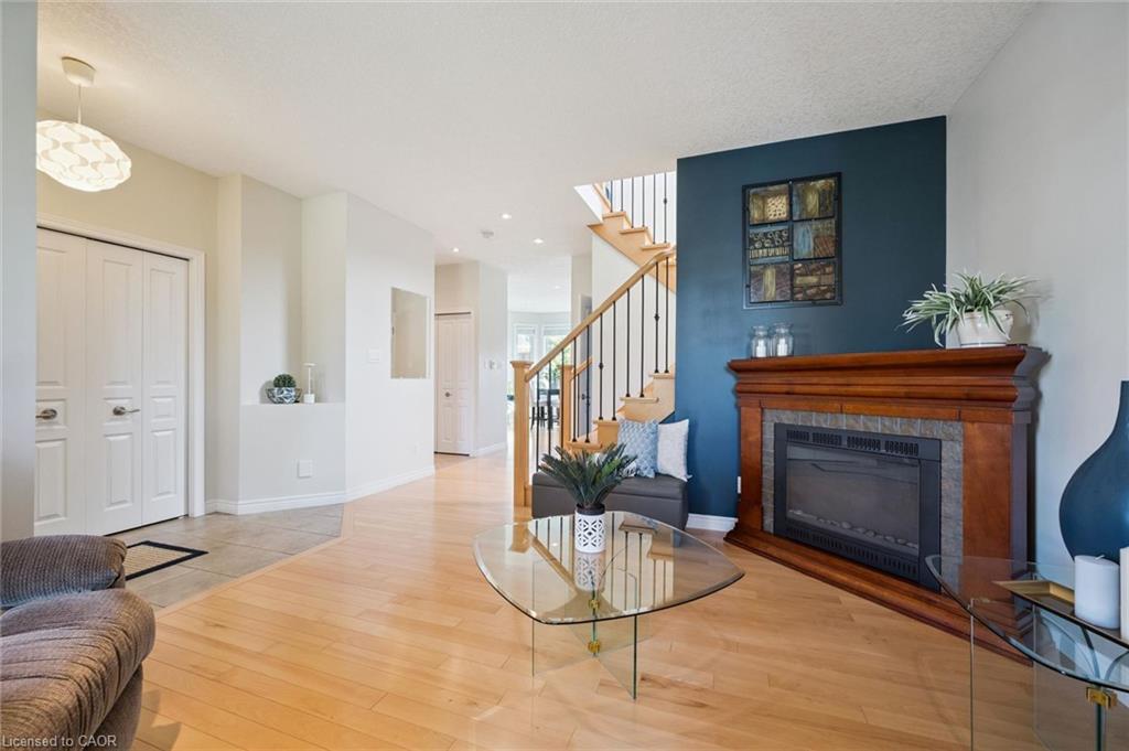 25 Hunsberger Drive Property Photo 4