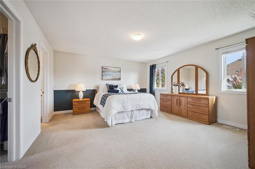 25 Hunsberger Drive Property Photo 13