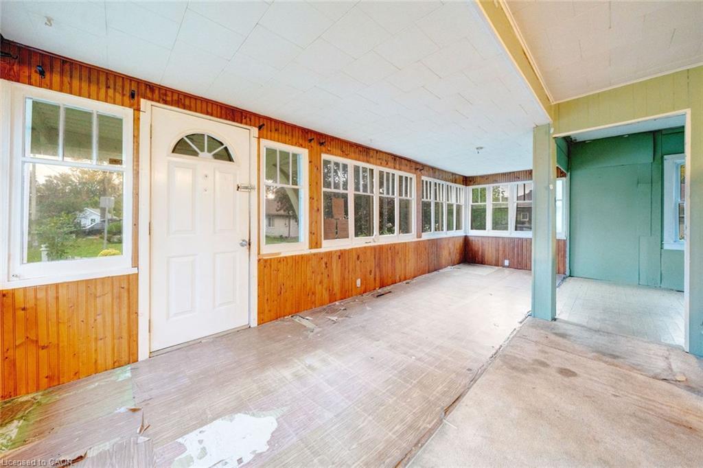 42 Cambridge Road E Property Photo 22