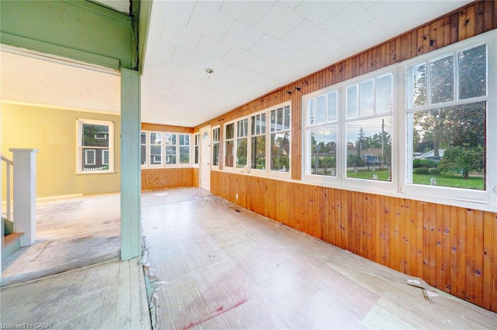 42 Cambridge Road E Property Photo 27