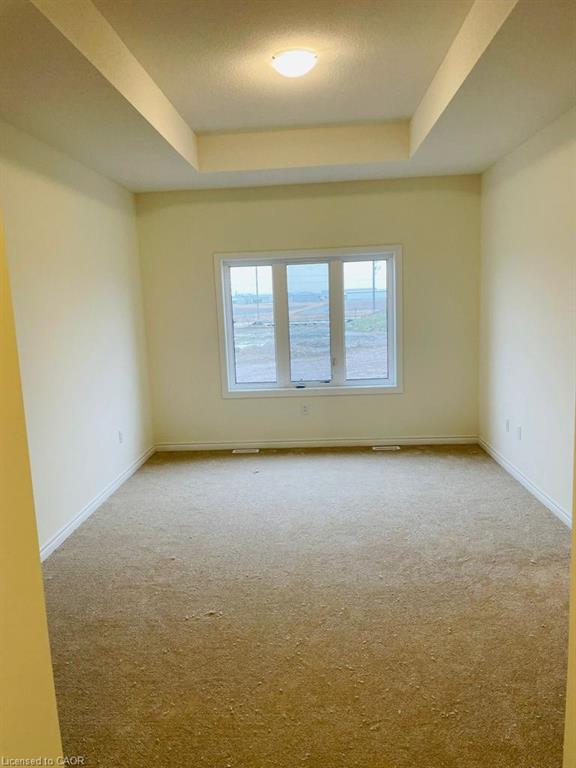 20 Donald Ficht Crescent Property Photo 19