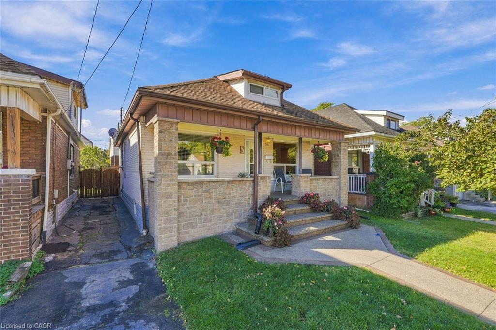 42 Dalhousie Avenue Property Photo 3