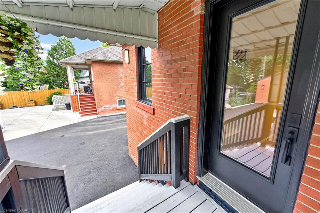 233 Rosemount Avenue Property Photo 26