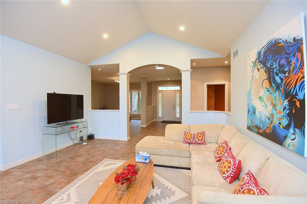 248 Southcote Road Property Photo 10