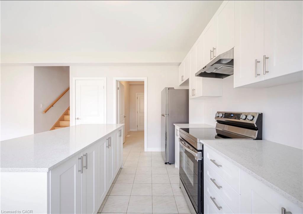 15 Bird Street Property Photo 14