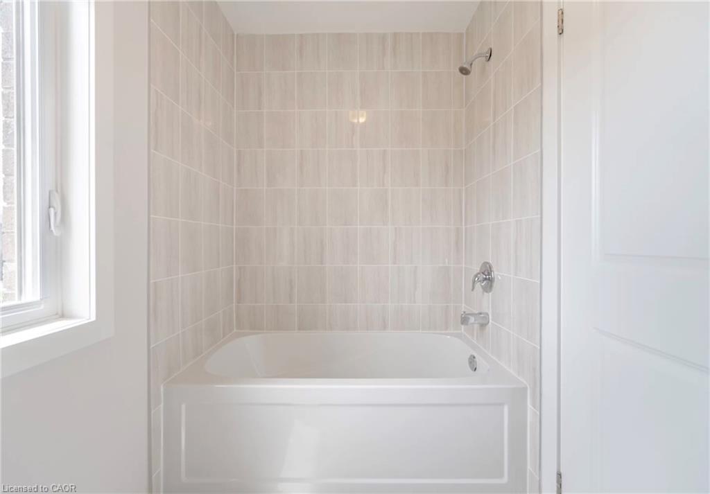 15 Bird Street Property Photo 32
