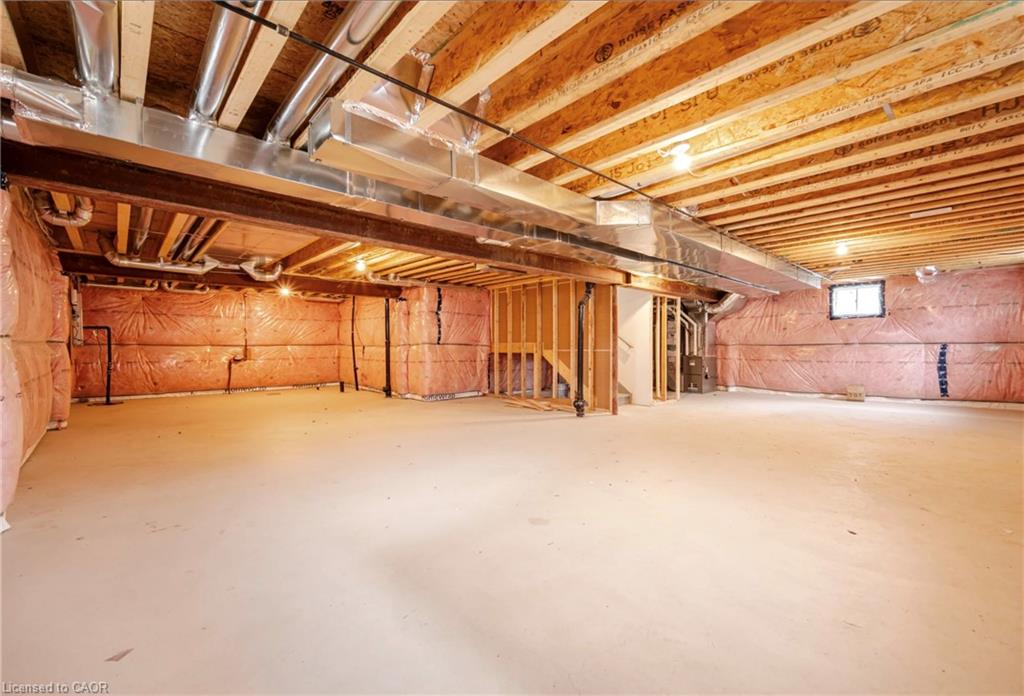 15 Bird Street Property Photo 35