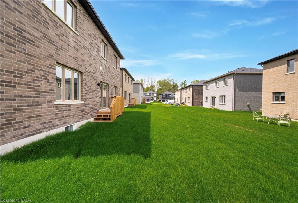 15 Bird Street Property Photo 38